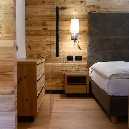 Hotel Crozzon 4*